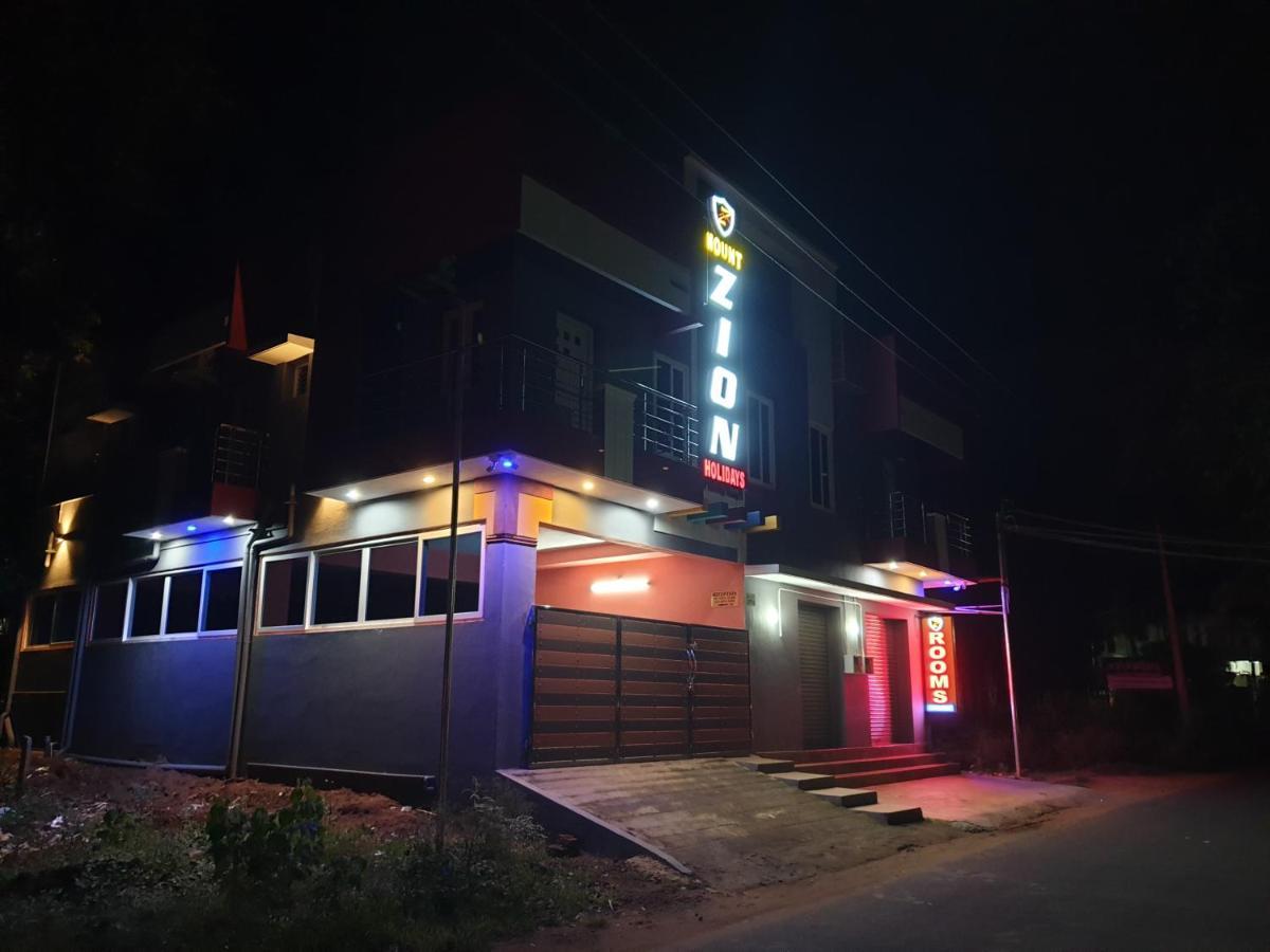 Mount Zion Holidays Hotel Kuttālam Exterior foto