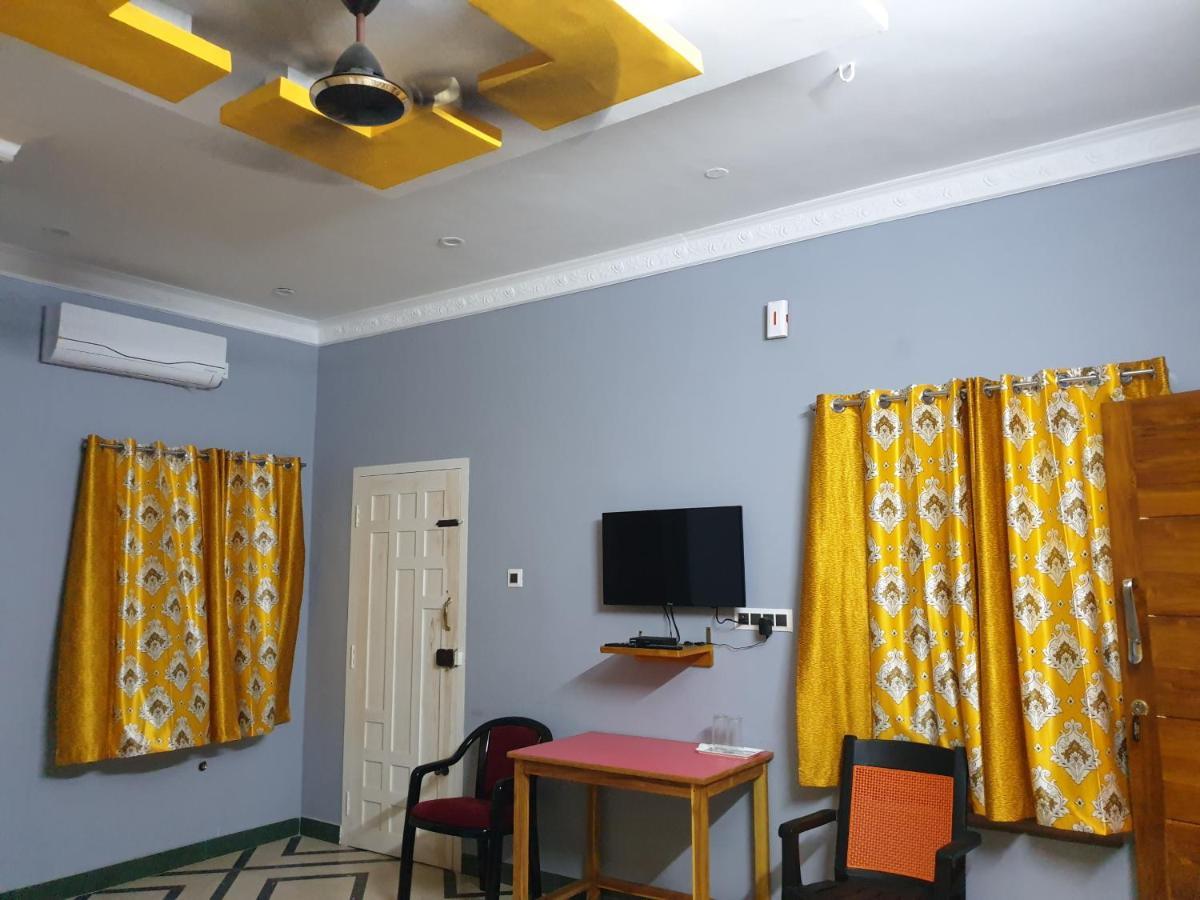 Mount Zion Holidays Hotel Kuttālam Exterior foto