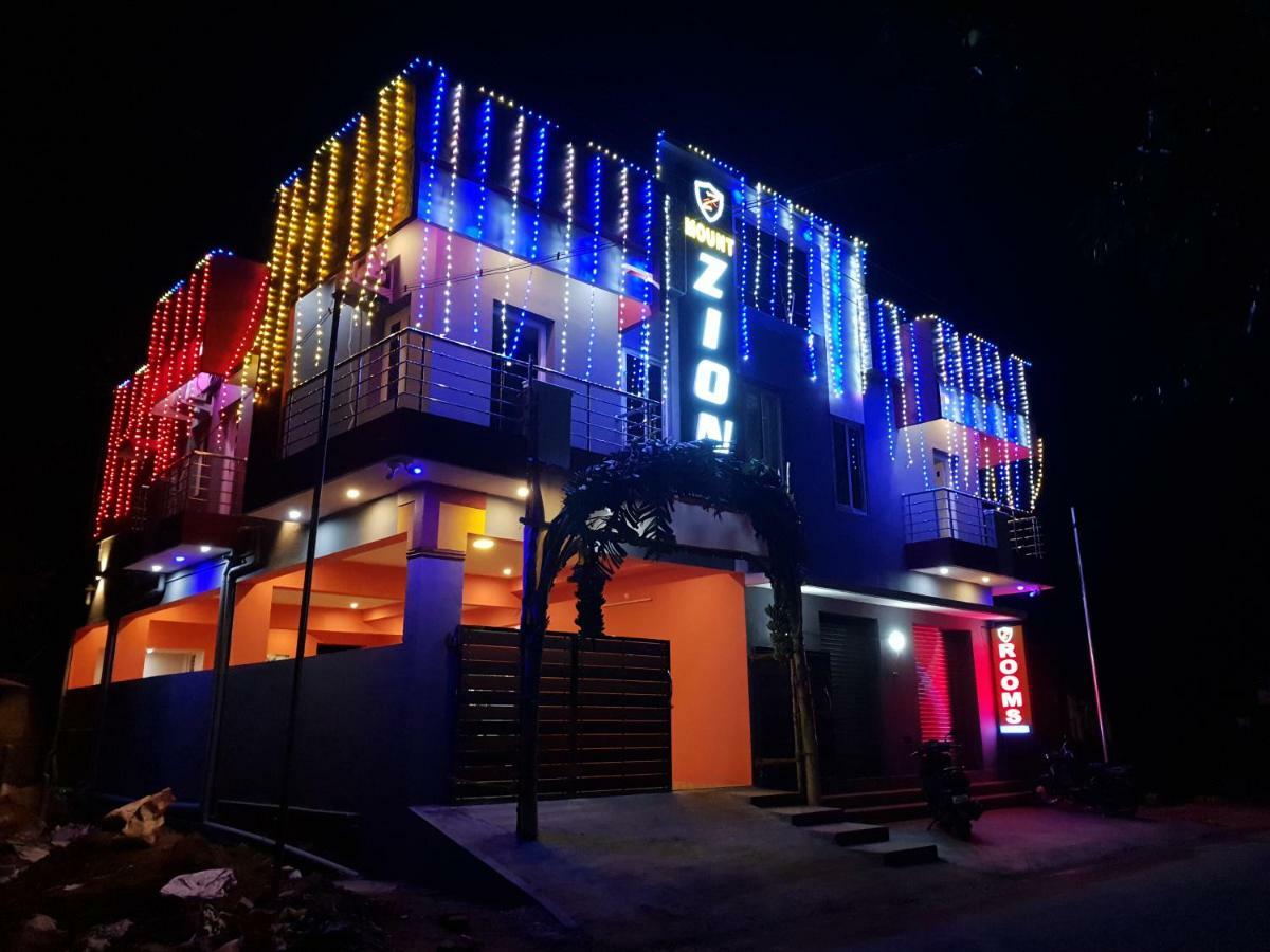Mount Zion Holidays Hotel Kuttālam Exterior foto